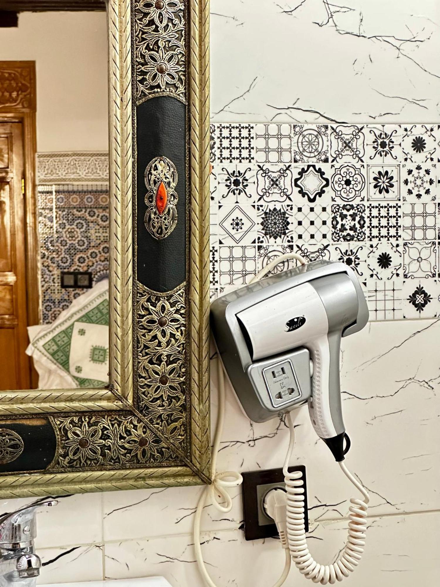 Riad Le Petit Patrimoine De Fès Exteriér fotografie
